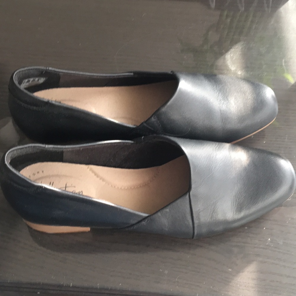 Black clarks